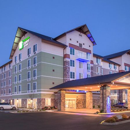 Holiday Inn Express & Suites - Seattle South - Tukwila By Ihg Exterior foto