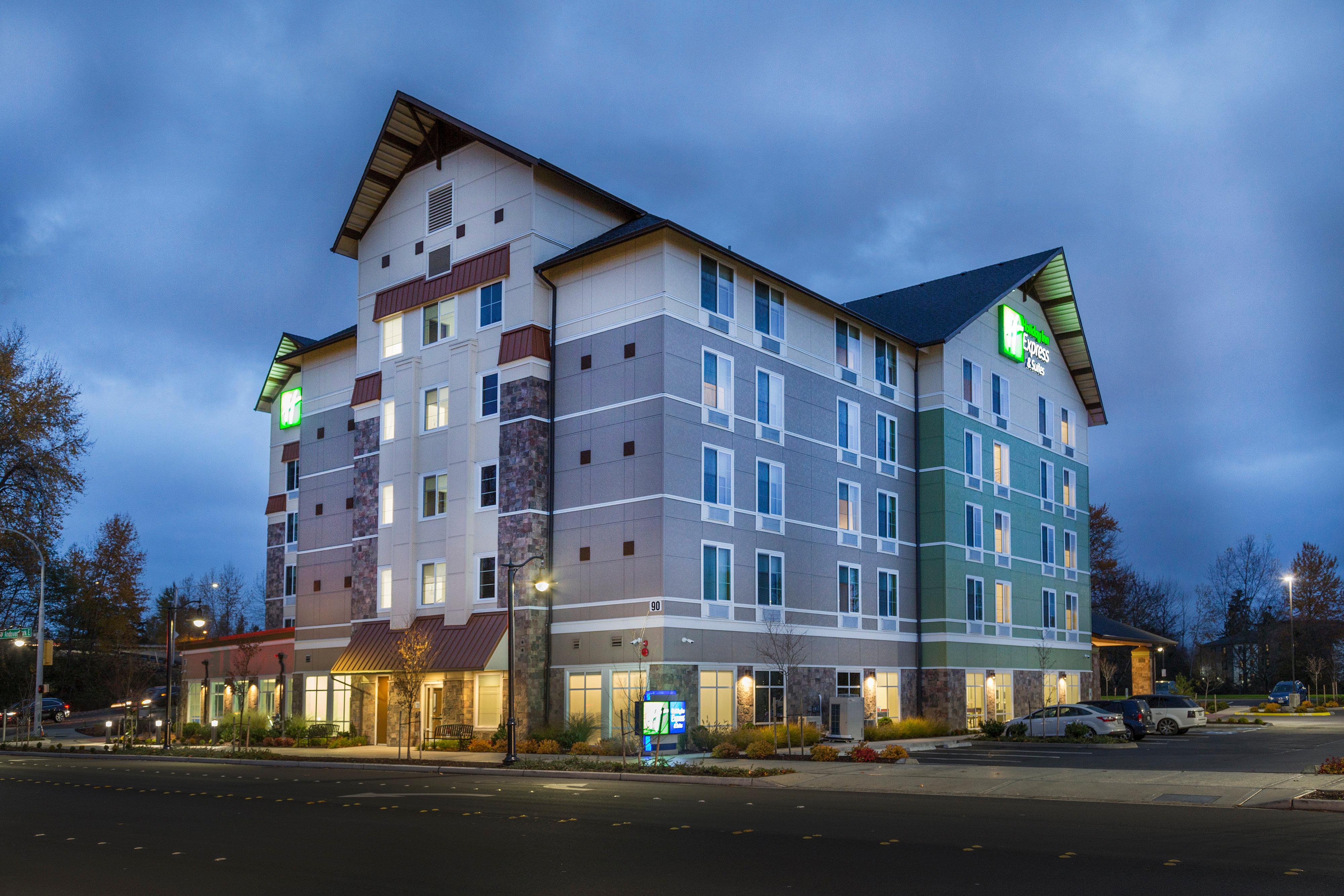 Holiday Inn Express & Suites - Seattle South - Tukwila, An Ihg Hotel Exterior foto